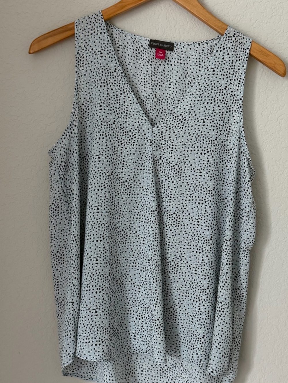 Vince Camuto Light Blue Speckled V-Neck Tank petite medium PM